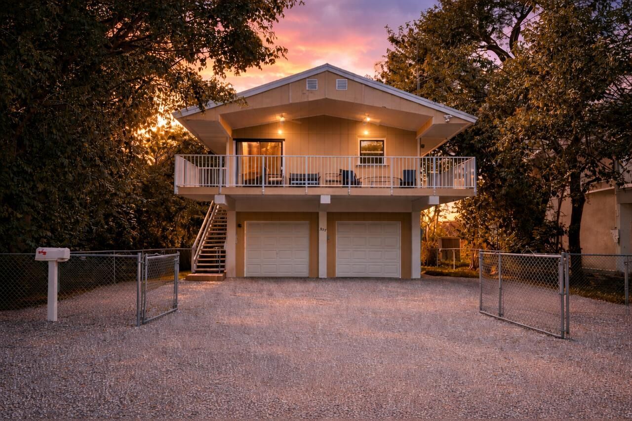 335 Bay View Avenue, Key Largo, FL 33037 Photo