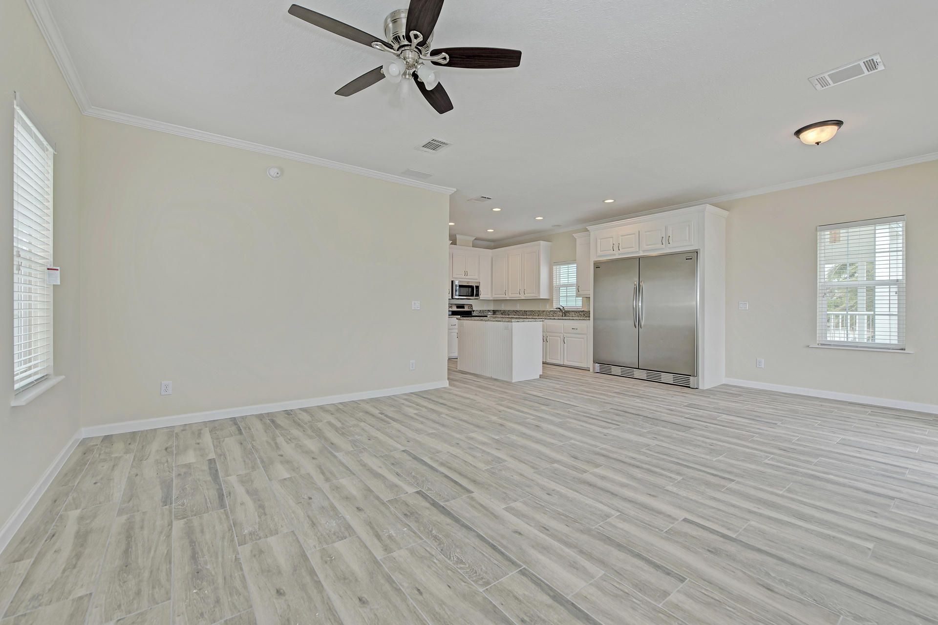 21 E Circle Drive, Unit B, Saddle Bunch, FL 33040 Photo