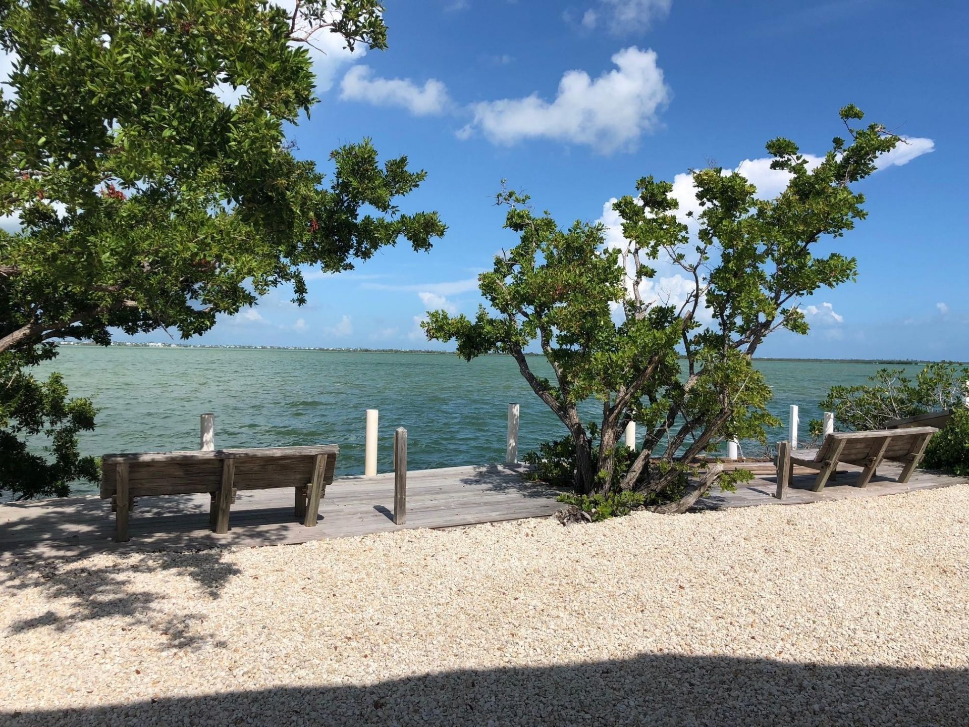 21 E Circle Drive, Unit B, Saddle Bunch, FL 33040 Photo