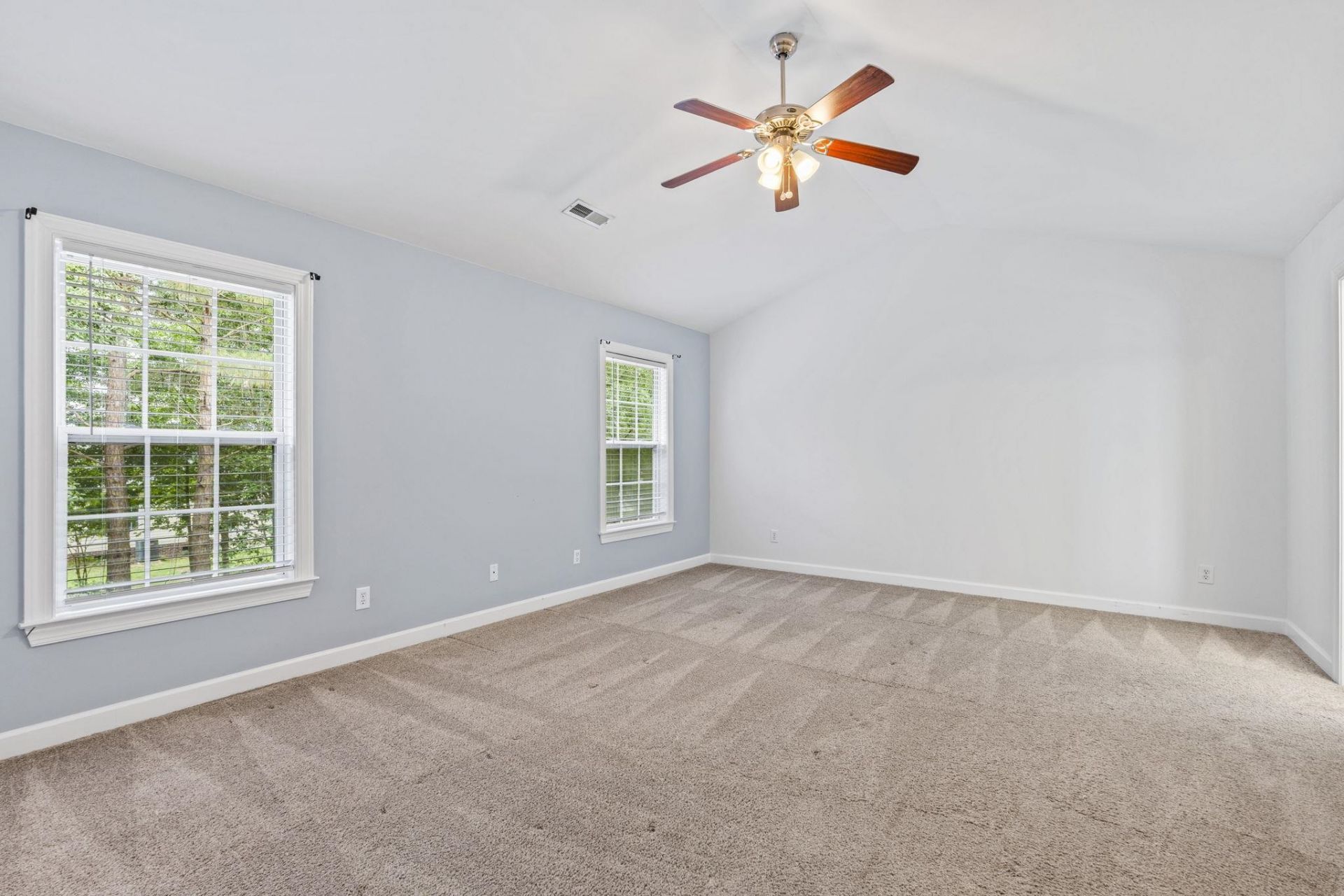 136 Molinia Dr.  Photo 20