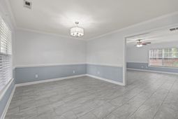 136 Molinia Dr.  photo 4
