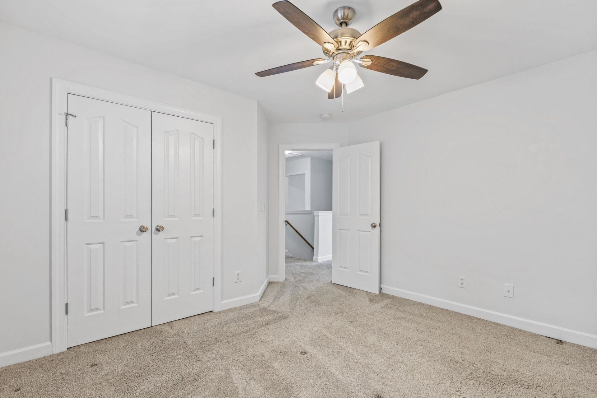 136 Molinia Dr.  Photo 34