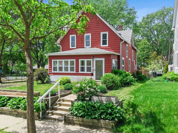 2401 Upton Avenue N, Minneapolis, MN 55411
