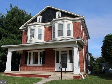 108 S 3RD STREET , MOUNT WOLF, PA 17347