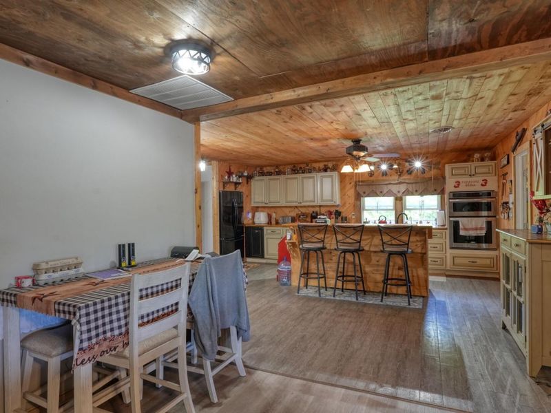 70535 Hopewell Road , Cambridge, OH 43725 Photo 12