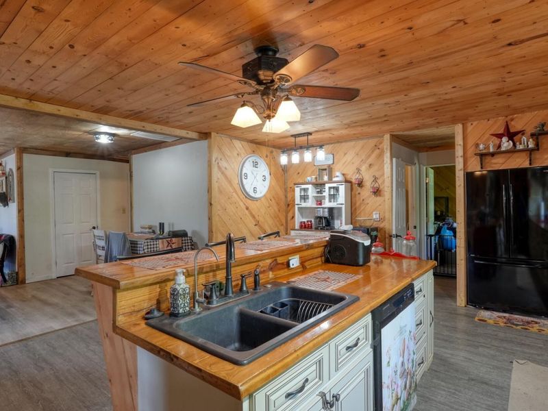 70535 Hopewell Road , Cambridge, OH 43725 Photo 14