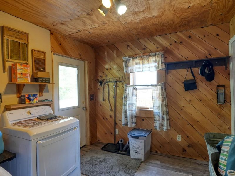 70535 Hopewell Road , Cambridge, OH 43725 Photo 16