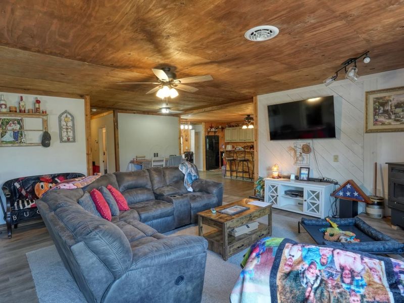 70535 Hopewell Road , Cambridge, OH 43725 Photo 9