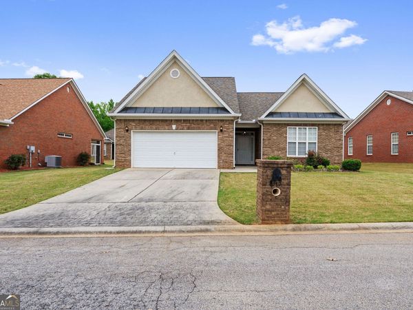 8515 Spivey Village Way, Jonesboro, GA 30236