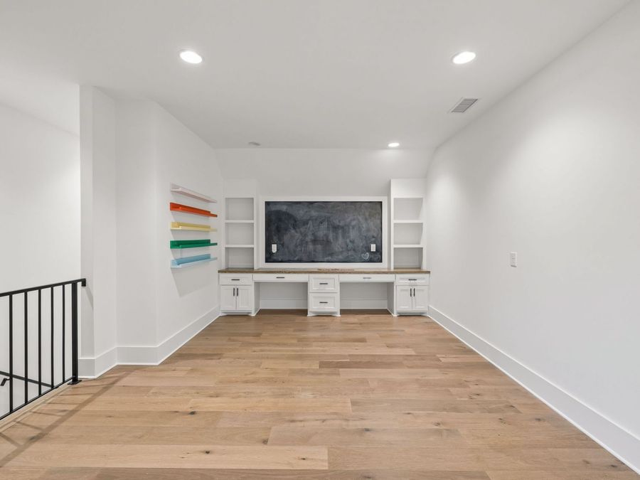 Property Image 73