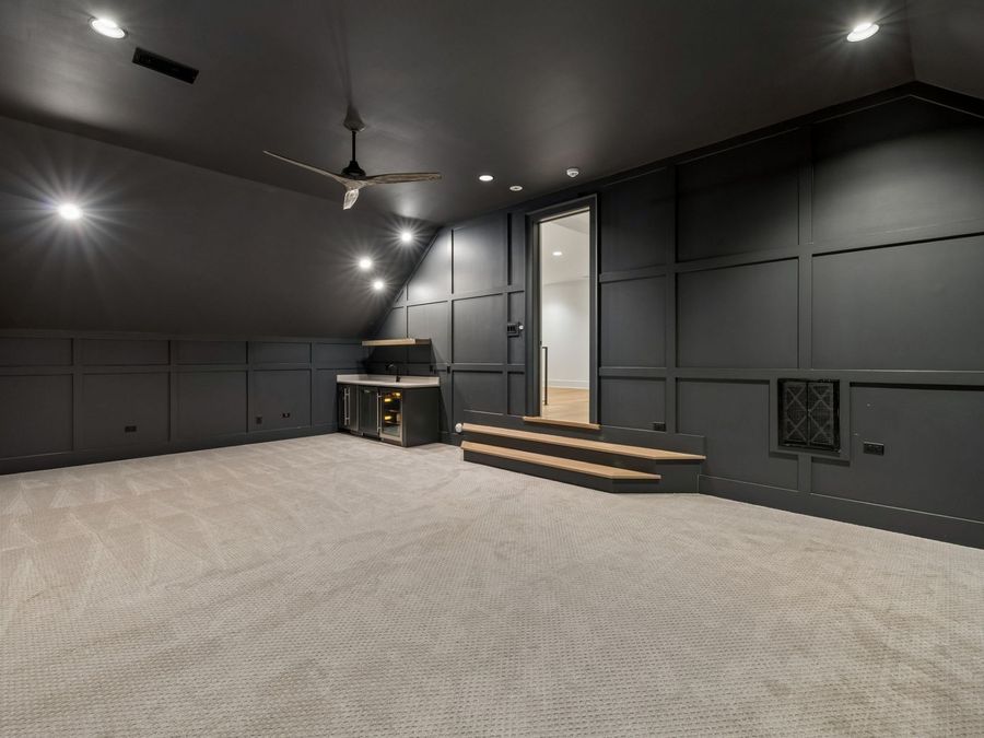Property Image 76