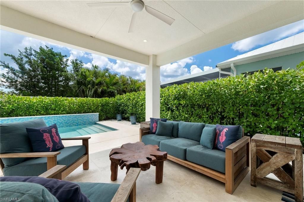 158 Cambria Ln, Naples, FL 34112 Photo