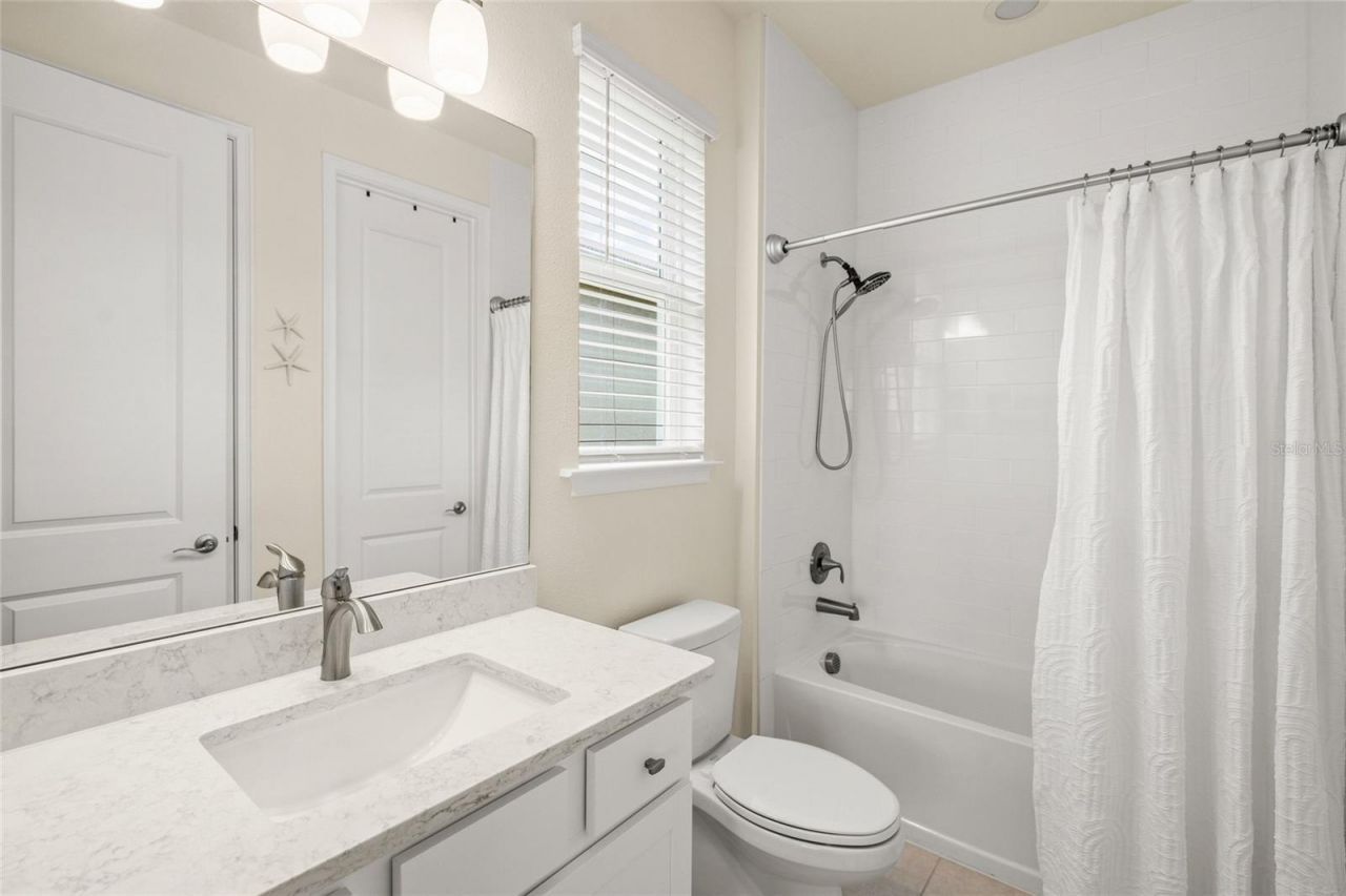 5773 Long Shore Loop, Sarasota, FL 34238 Photo