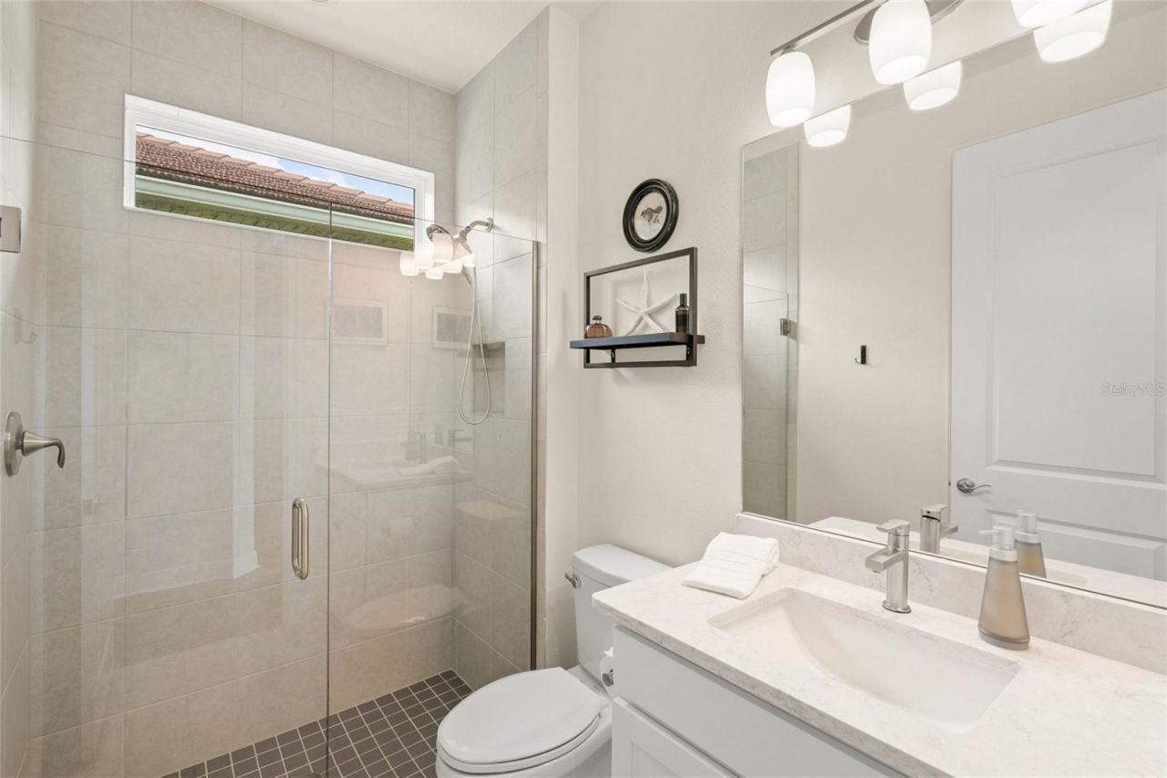 5773 Long Shore Loop, Sarasota, FL 34238 Photo