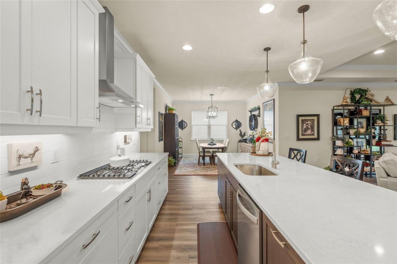 5773 Long Shore Loop, Sarasota, FL 34238 Photo