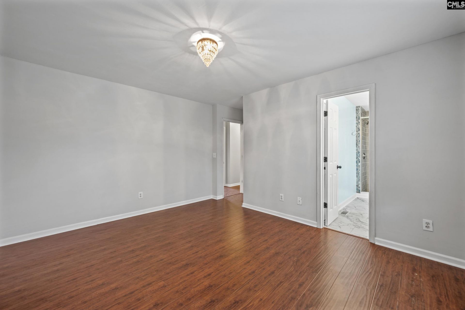 277 Bridleridge Road  Photo 17