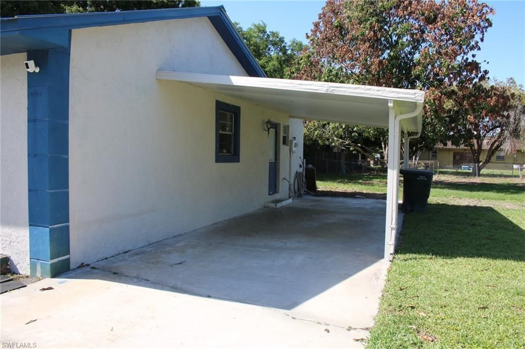 111 E Sugarland Cir , Clewiston, FL 33440 Photo