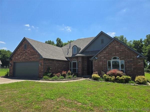 5108 E Hickory Meadow Drive , Claremore, OK 74019