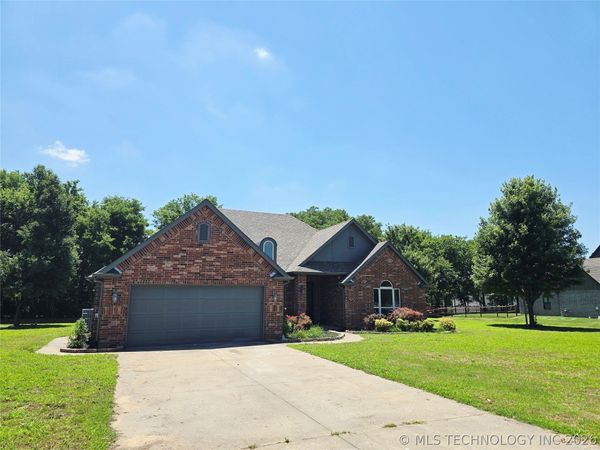 5108 E Hickory Meadow Drive , Claremore, OK 74019