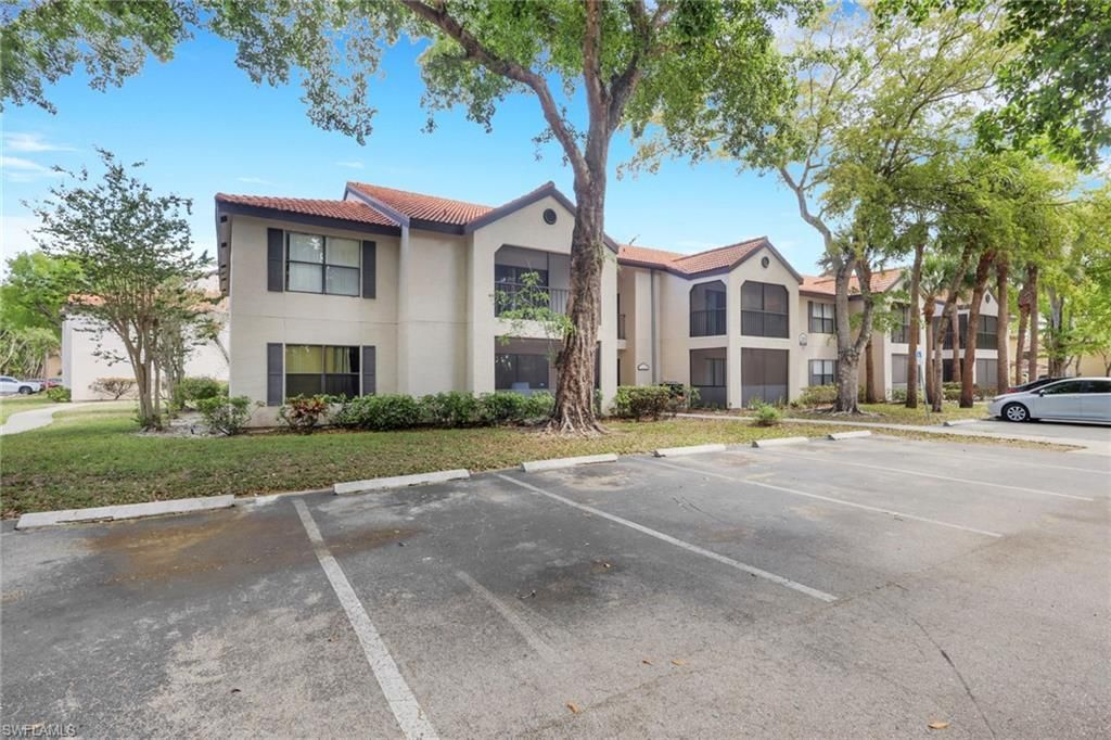 2214 Arbour Walk Cir, Unit 2012, Naples, FL 34109 Photo