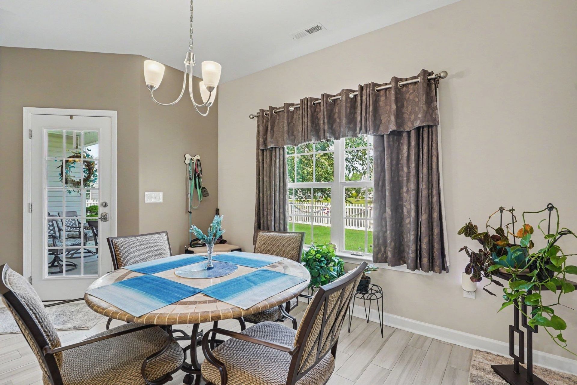 1218 White Fox Ct.  Photo 5