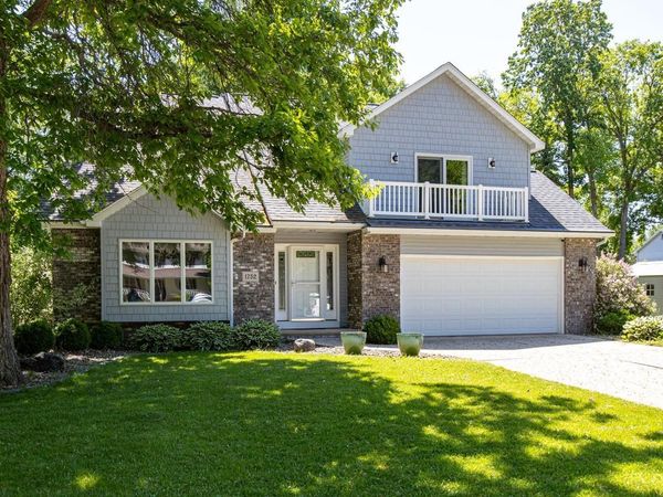 1752 HUNTERS GLEN DRIVE, Oshkosh, WI 54904