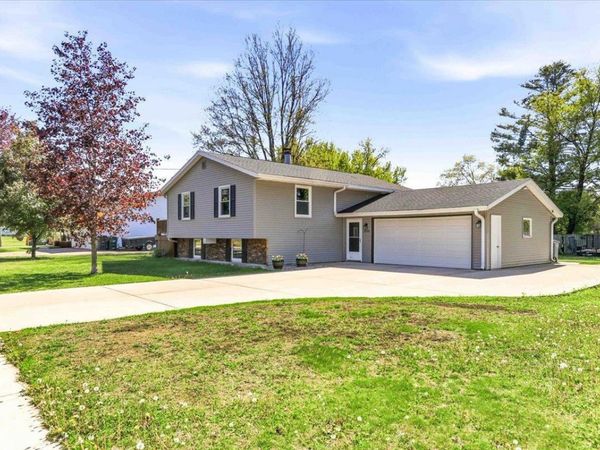 2330 S 12th Street, Wisconsin Rapids, WI 54494