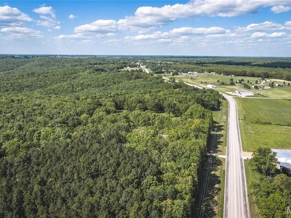 16209 S Highway 63 , Vichy, MO 65580