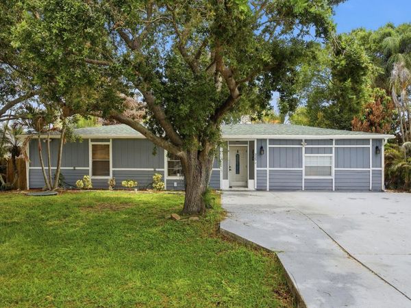 325 NW Dearman Street, Port St. Lucie, FL 34983