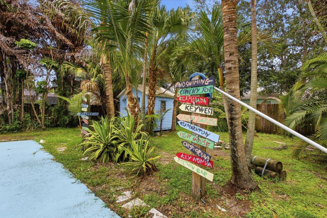 325 NW Dearman Street, Port Saint Lucie, FL 34983 Photo