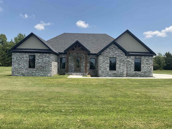 75 Emerald Lane, Greers Ferry, AR 72067