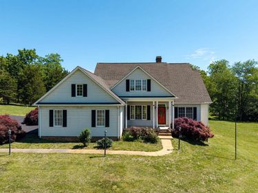 128 FAIRVIEW CIR, WOODSTOCK, VA 22664