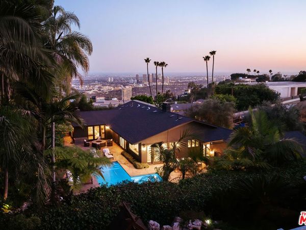 1744 N Doheny Drive, Los Angeles, CA 90069