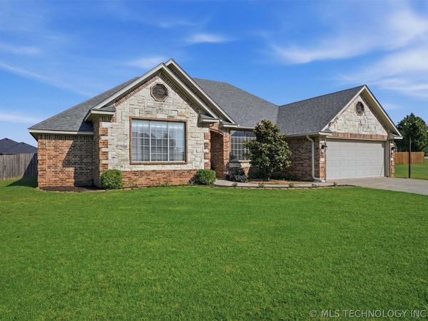 3221 Meagan Avenue, Durant, OK 74701