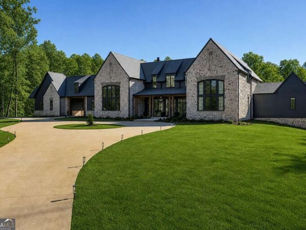 8445 Serenbe Road, Chattahoochee Hills, GA 30268