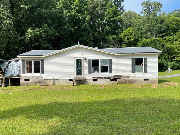 3001 Chase Drive , Rossville, GA 30741