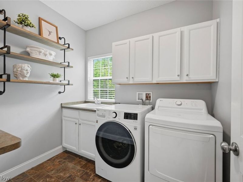 12067 Summerwood Drive , Concord Township, OH 44077 Photo 16