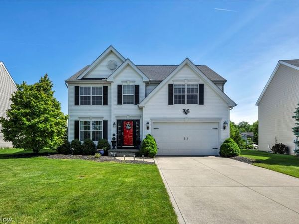 33275 Ambleside Drive, Avon Lake, OH 44012