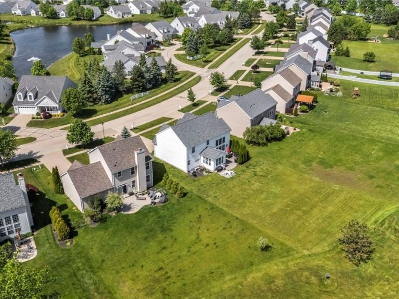 33275 Ambleside Drive, Avon Lake, OH 44012 Photo 47
