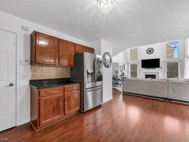 33275 Ambleside Drive, Avon Lake, OH 44012 Photo 8