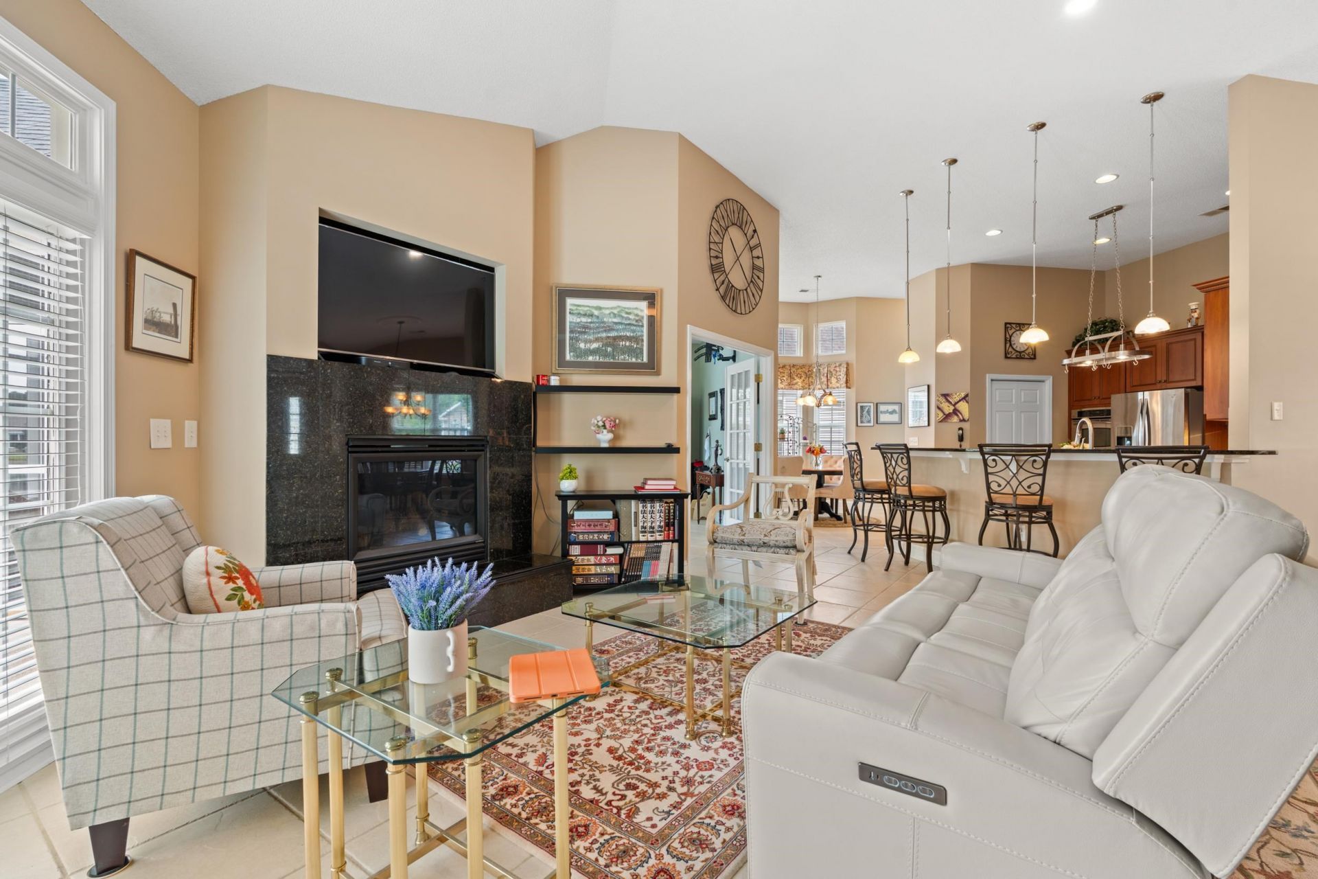 207 Wedgefield Dr.  Photo 6