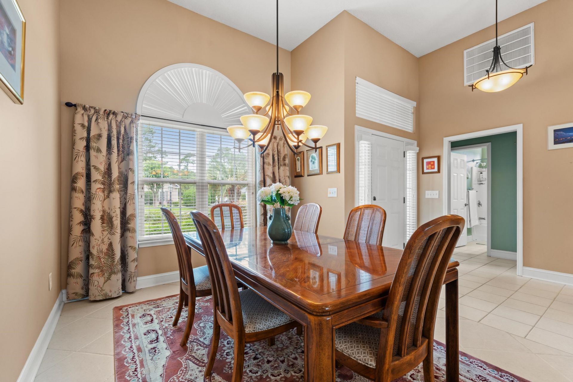 207 Wedgefield Dr.  Photo 9