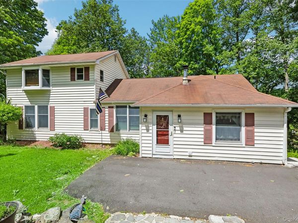 29 Olympus Road , Highland Mills, NY 10930