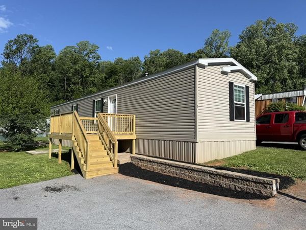 2 SPRUCE DRIVE , REINHOLDS, PA 17569
