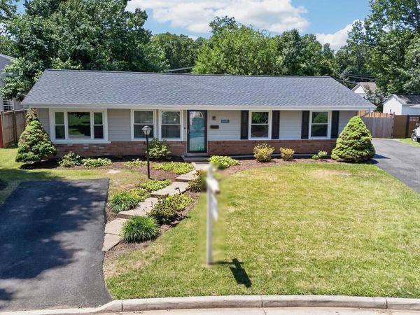 1023 S HOGA ROAD S, STERLING, VA 20164