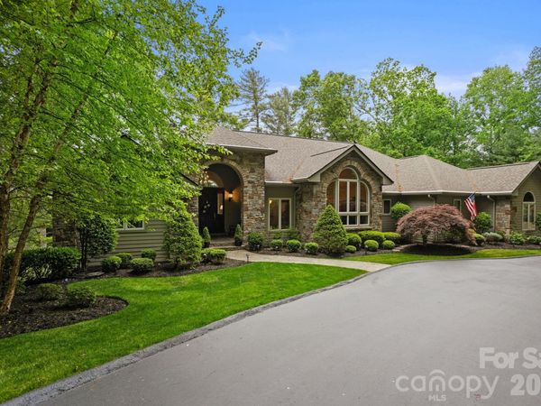209 Pineholt Lane , Flat Rock, NC 28731