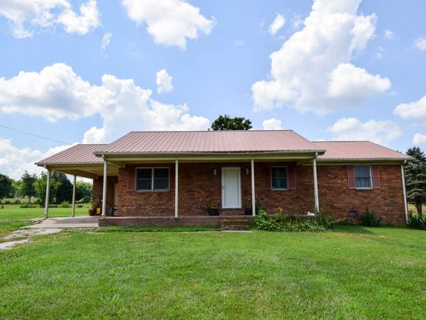 135 Old Hwy 52W , Portland, TN 37148