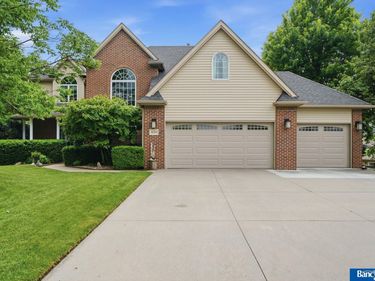 6120 Consentino Court, Lincoln, NE 68526