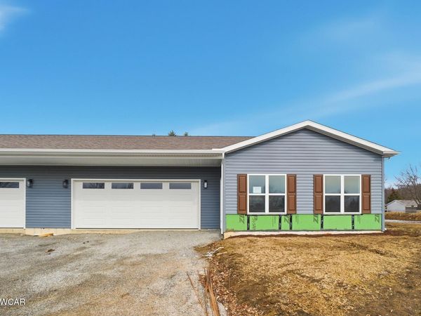 1213 Jennings Crossing, Van Wert, OH 45891