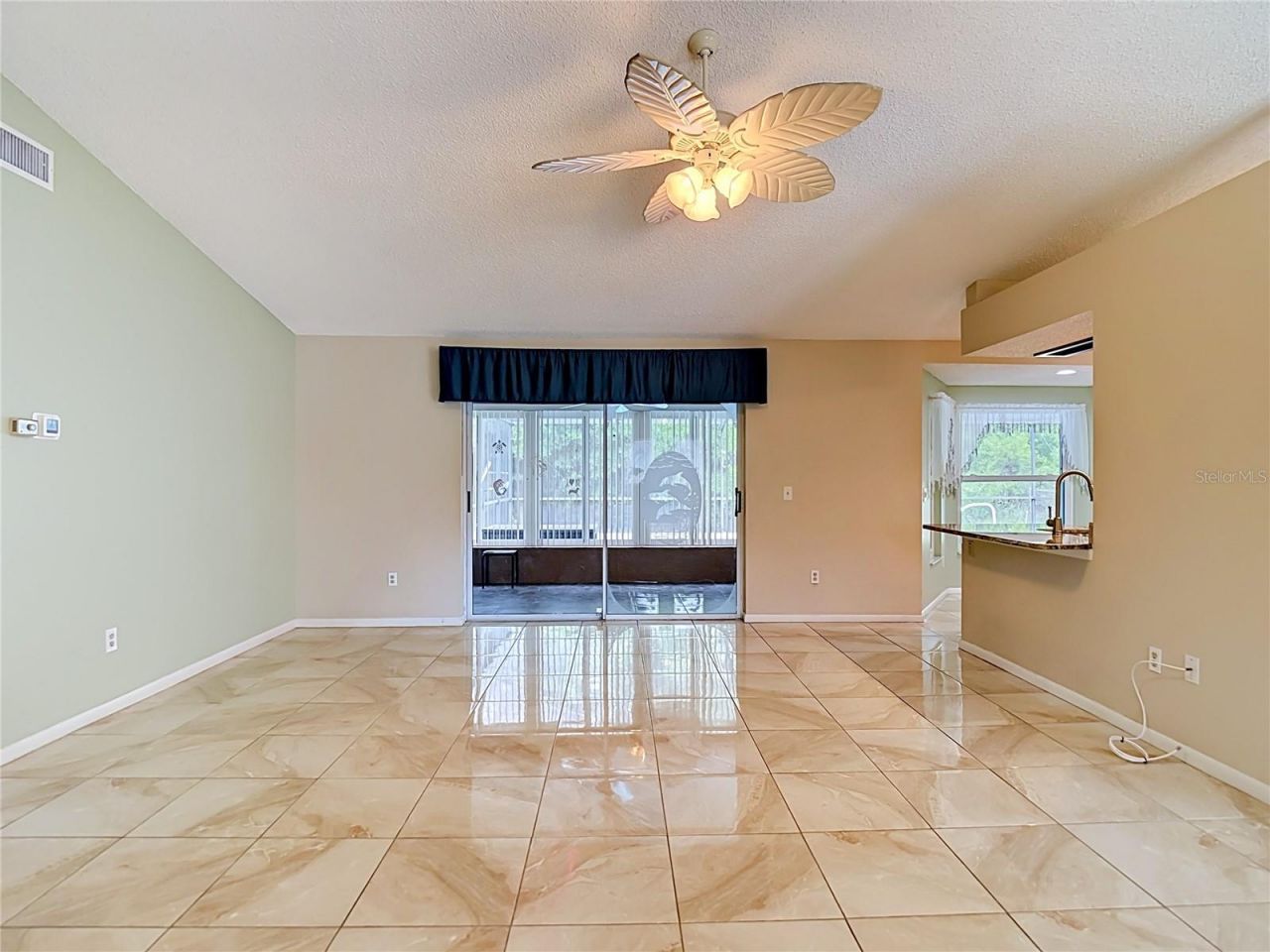 18817 Parade Road , Hudson, FL 34667 Photo